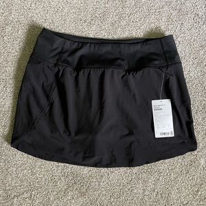 Athleta Run With It Skort - NWT - Size L